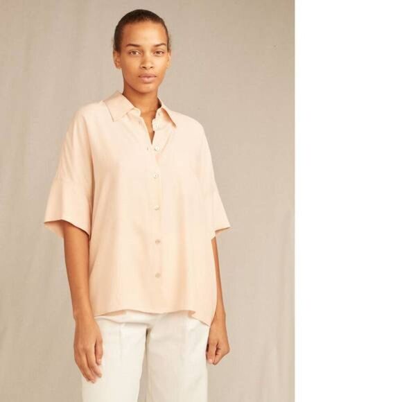 Vince Utility Pocket Stitch Short Sleeve Shirt Rose Water Size X-Small NWT - Picture 2 of 6